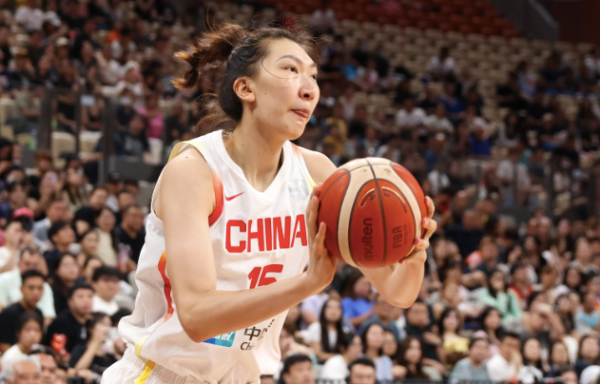 合优投资 中国女篮90-81逆转取胜，谁是本场取胜最大功臣，数据一目了然